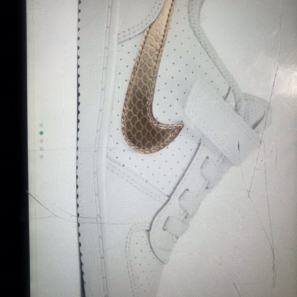 Shose - Picture 2 of 5
